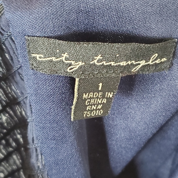 Navy Blue City Triangle Dress - (GUC) Size 1 - Picture 9 of 10